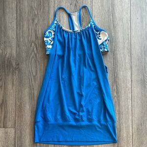 Lululemon Women’s Muscle Racerback Tank Top with Built In Bra Cerulean Blue
